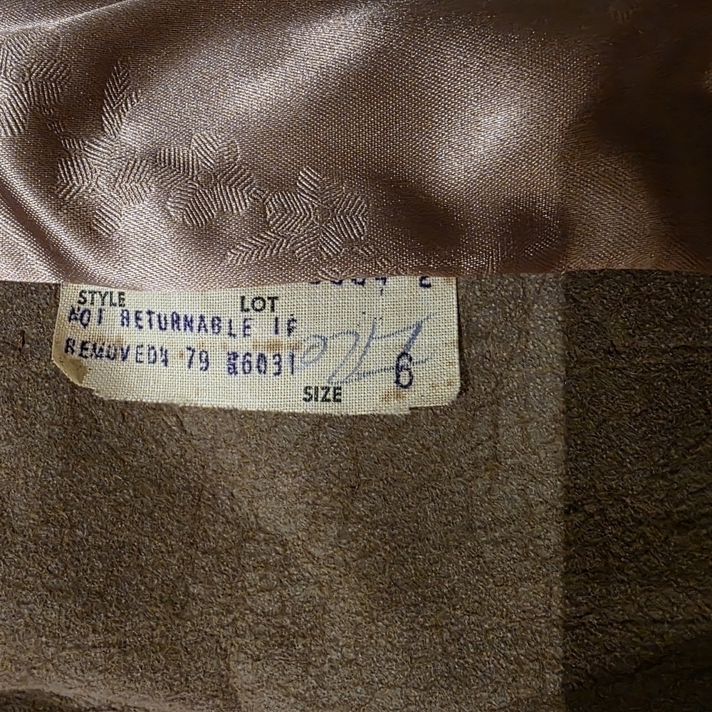 1960s Grandella II by Sportowne Faux Fur Coat Size 6 - Picture 4 of 8